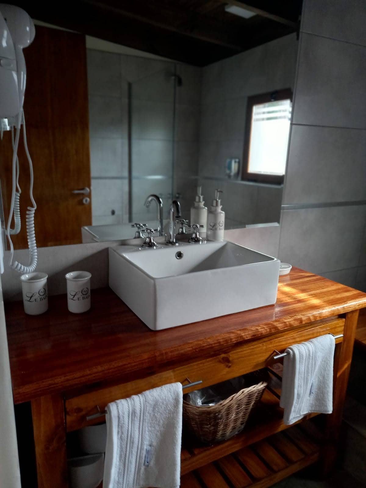 Baño con pileta