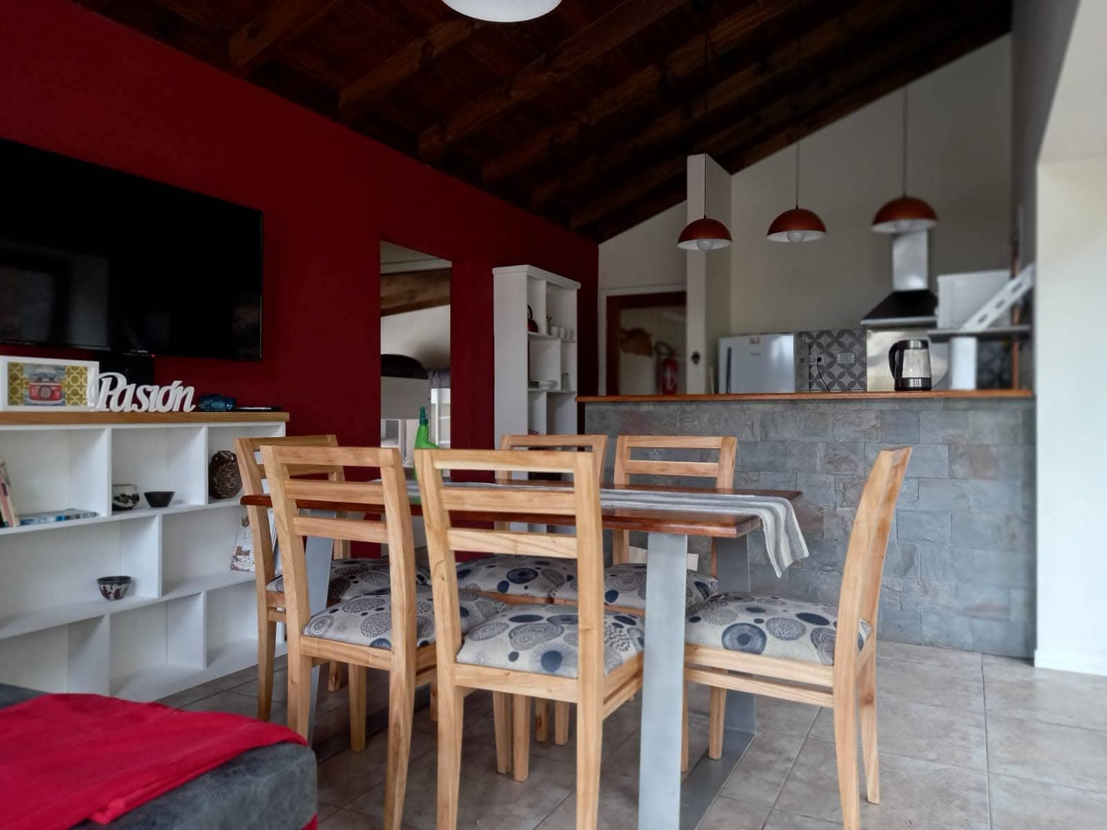 Living de la cabaña